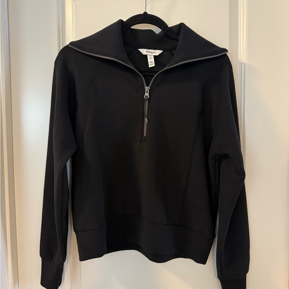 SPANX Black AirEssentials Half Zip - Picture 1 of 3